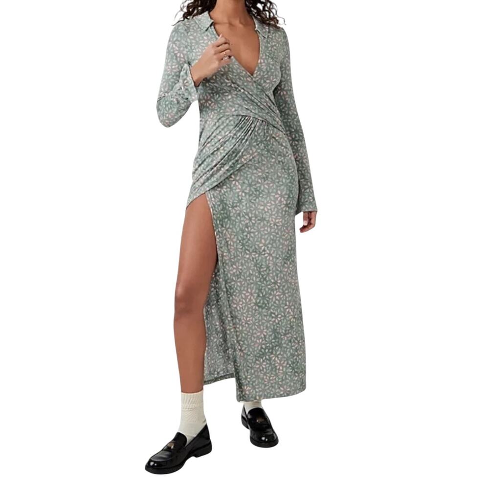 Free People dress Shayla floral long sleeve wrap size X-Small XS